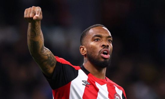 برنتفورد يضم لاعب الوسط الهولندي ميلامبو من فينوورد