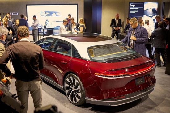 "لوسيد" تسجل ارتفاعًا في التسليمات الفصلية لكنها تتخطى التوقعات