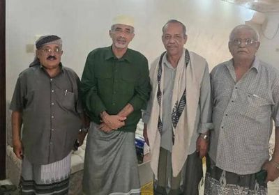 قائد المنطقة العسكرية الثانية يلتقي الفريق الصبيحي