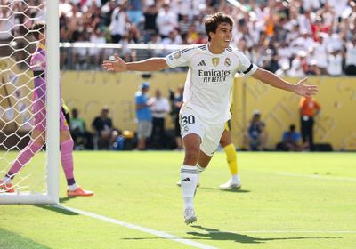 جارسيا يفتتح التسجيل لريال مدريد في شباك دورتموند