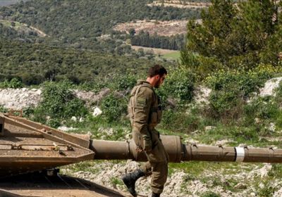 الجيش الإسرائيلي: قصفنا مواقع تابعة لحزب الله في لبنان