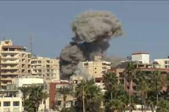    إسرائيل تستهدف مواقع عسكرية لحزب الله جنوبي لبنان