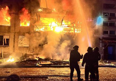 4 قتلى على الأقل و32 جريحًا في هجمات روسية في أوكرانيا