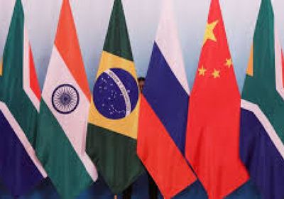 بكين: دول بريكس لا تسعى إلى المواجهة بشان الرسوم الجمركية