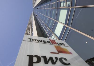 "برايس ووترهاوس" تحث الرؤساء التنفيذيين على تبني الذكاء الاصطناعي