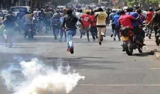 الشرطة في كينيا تغلق الطرق المؤدية للعاصمة