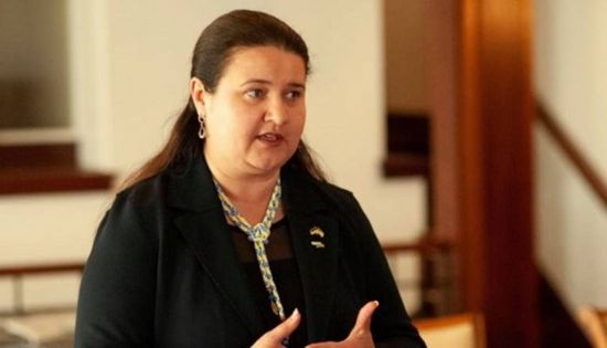 بلومبيرغ: زيلينسكي يعتزم الإطاحة بسفيرة أوكرانيا لدى واشنطن
