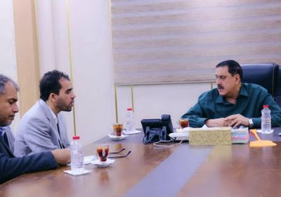 مدير أمن عدن يدعو "الصليب الأحمر" لتعزيز دعم مصلحة السجون