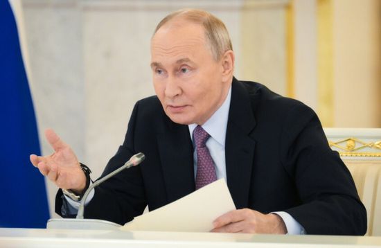 بوتين يوقع قانونًا يسمح للأجانب بالخدمة في الجيش الروسي