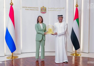 النائب العام الإماراتي يستقبل نظيرته المدعية العامة لهولندا في أبوظبي