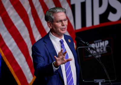 واشنطن تحصل على 100 مليار من إيرادات الرسوم الجمركية