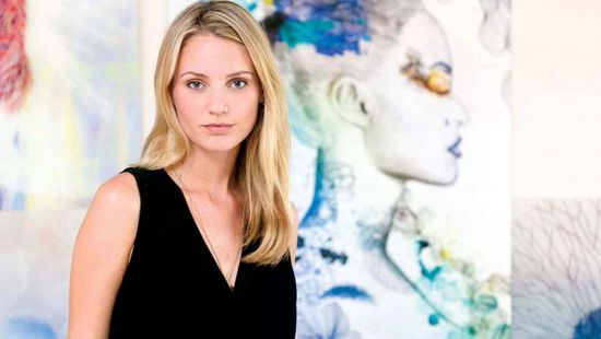 فنانة ألمانية تتهم مها الصغير بسرقة لوحاتها