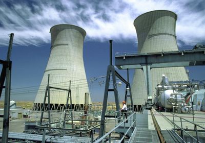 اليابان تستأنف تشغيل المفاعلات النووية وتخطط للتوسع