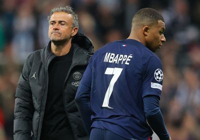 لويس إنريكي يتجنب الحديث عن مبابي قبل مواجهة ريال مدريد