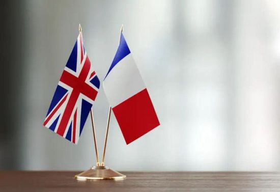 فرنسا وبريطانيا تستعدان لتنسيق ردعهما النووي