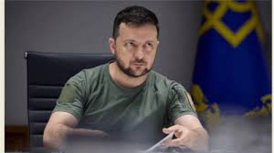 زيلينسكي يدعو إلى استثمار المزيد في الدفاع لصد الهجمات الروسية