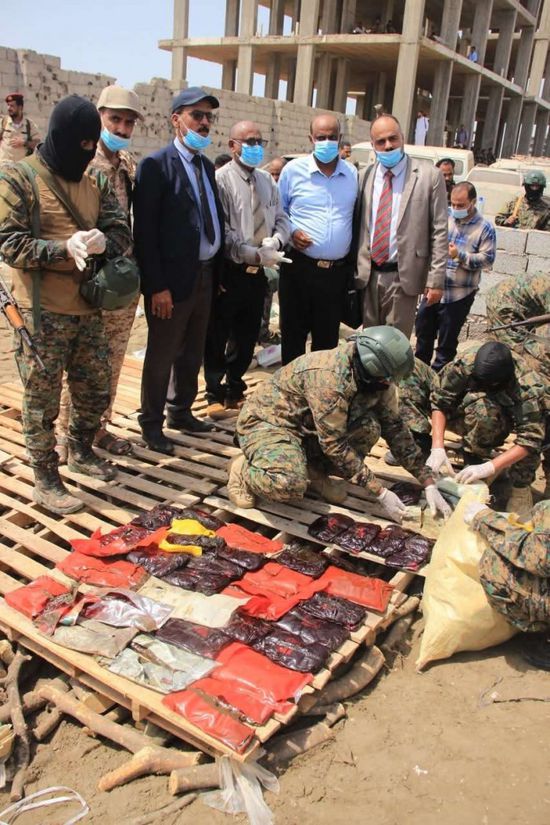 نيابة استئناف عدن تعلن إتلاف كمية مخدرات متنوعة