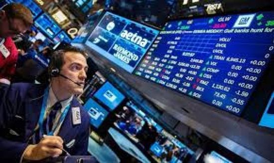 هبوط مؤشرات الأسهم الأمريكية في ختام الجمعة