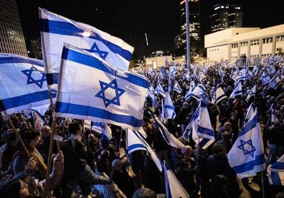 آلاف الإسرائيليين يحاصرون غرفة عمليات حكومة نتنياهو دعمًا لغزة