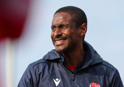 موكوينا مديرًا فنيًا لـ مولودية الجزائر