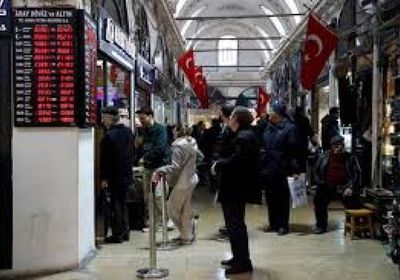سلطات تركيا تأمر باعتقال 8 لاشتباه تلاعب في بورصة إسطنبول