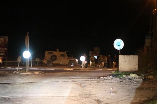    مستوطنون يقتحمون قرية برقا شرقي رام الله