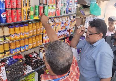 تواصل حملات ضبط السلع منتهية الصلاحية في المنصورة