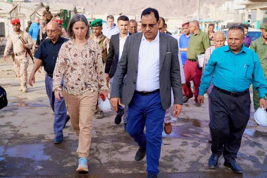 برفقة السقطري.. وفد البنك الدولي يتفقد مشروع تأهيل مركز الإنزال