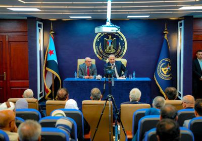 الرئيس الزُبيدي: الاحتجاجات الشعبية مشروعة ولا نتهرب من التزاماتنا