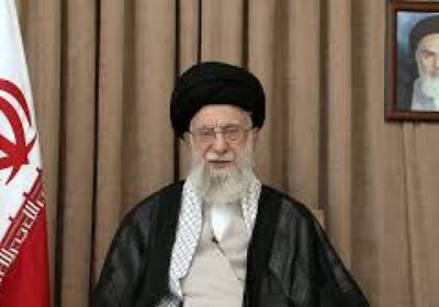 خامنئي: إيران مستعدة للرد على أي هجوم عسكري جديد