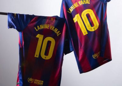 برشلونة يجدد عقد نجمه لامين يامال
