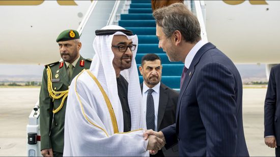 رئيس الإمارات يختتم زيارته إلى تركيا