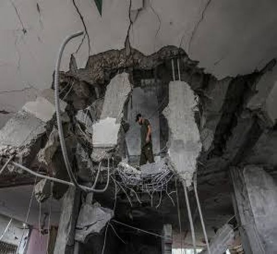 عدة إصابات في ضربة استهدفت كنيسة في غزة
