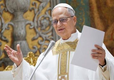 البابا يعرب عن "حزنه العميق" حيال الهجوم على كنيسة غزة ويدعو إلى وقف إطلاق النار