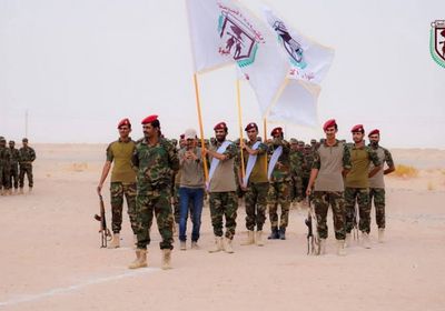 عرض عسكري في ختام دورة قتالية للواء الأول دفاع شبوة