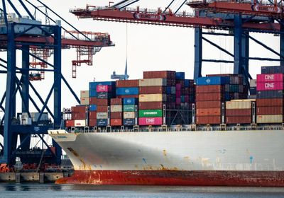 الاتحاد الأوروبي يتطلع لتعميق الروابط التجارية مع آسيا