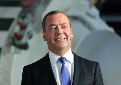 ميدفيديف: روسيا ستتحمل العقوبات الأوروبية الجديدة