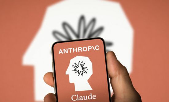 "أنثروبيك" تتوسع في الخدمات المالية بإطلاق "كلود فور فاينانشال"