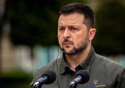 زيلينسكي يدعو موسكو لاستئناف مباحثات السلام الأسبوع المقبل