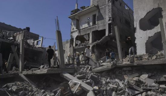 الجيش الإسرائيلي يصدر أوامر إخلاء جديدة في دير البلح