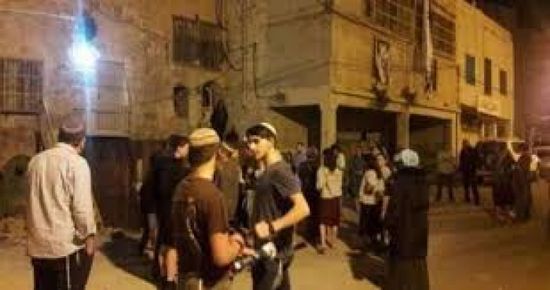 مستوطنون يهاجمون بلدة شمال رام الله