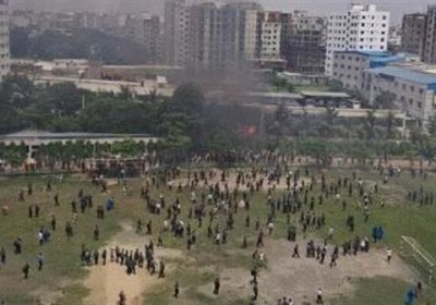    قتلى وجرحى في اصطدام طائرة بمدرسة في بنغلاديش