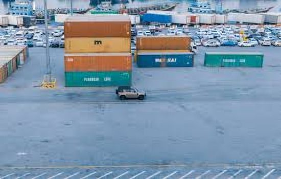 محمد بن راشد: نعتزم تحويل موانئنا البحرية إلى بوابات ذكية