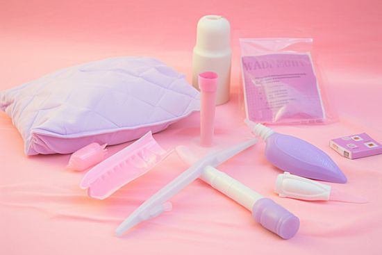منتجات النظافة النسائية القابلة لإعادة الاستخدام بها ملوثات دائمة