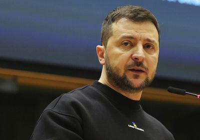 الرئيس الأوكراني: سنصر في المفاوضات على وقف إطلاق النار الكامل