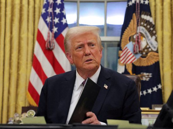 ترامب: جيروم باول ربما يخفض أسعار الفائدة