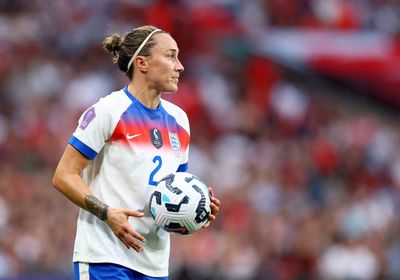 الإصابة تثير الشكوك حول مشاركة جيمس لاعبة إنجلترا في نهائي أوروبا