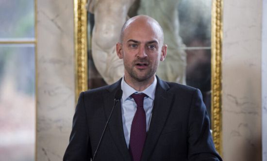 فرنسا تشدد على ضرورة توحيد سوريا