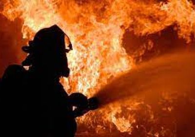 حريق ضخم يندلع في مركز تجاري بإيران