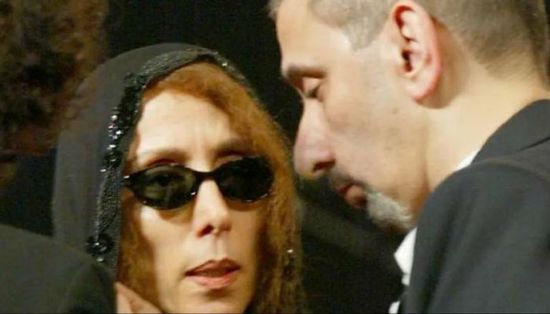 فيروز في حالة انهيار بعد وفاة نجلها زياد الرحباني